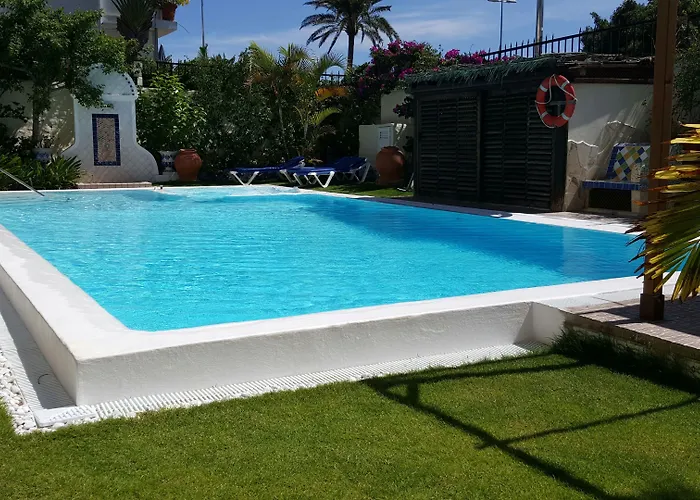 Alsol Nogal- Adults Only شقة بلايا ديل إنغلز